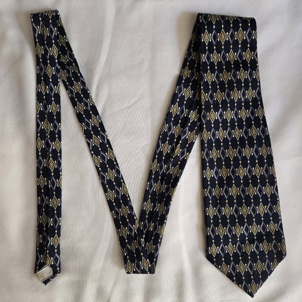 Fratello Hand Made Men's Diamond Motif Navy Blue Multi-color Neck Tie
